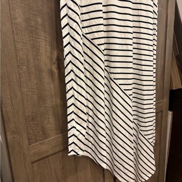 Chico’s Size 3 (XL) Striped Asymmetrical Hem Maxi Dress Jersey Knit Stretch - Picture 6 of 9